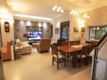 Maisons de luxe à vendre à Moshav Kfar Daniel Shfela en Israël.
